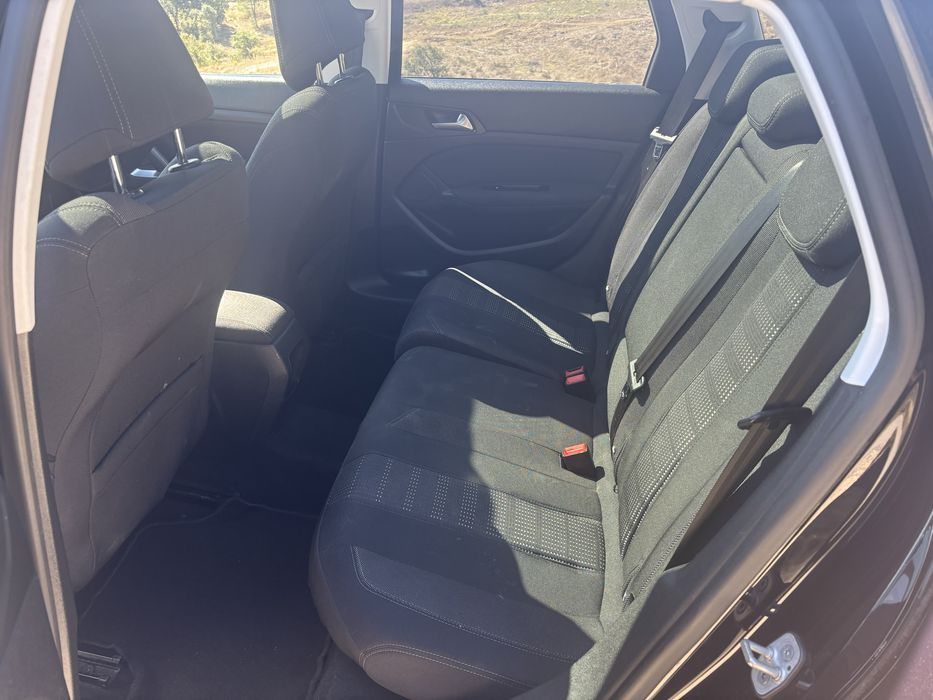 PEUGEOUT 308 2015
