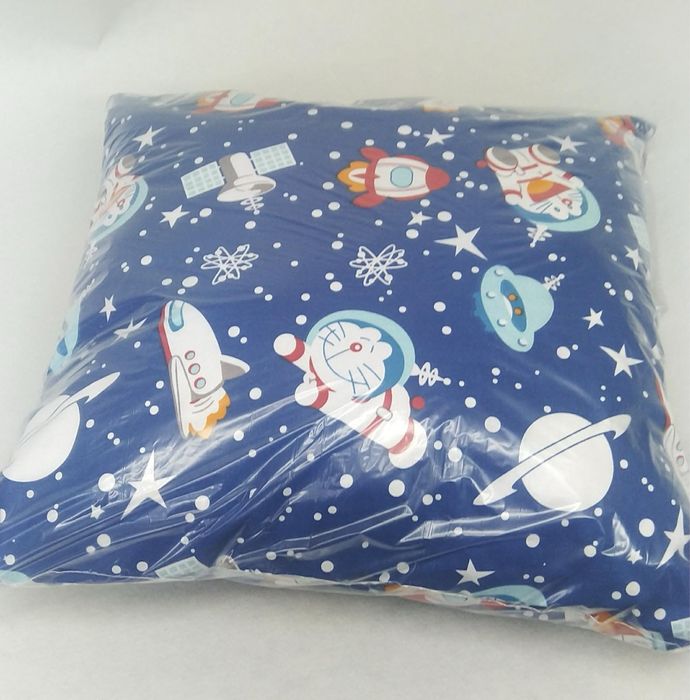 Дитячі подушки.