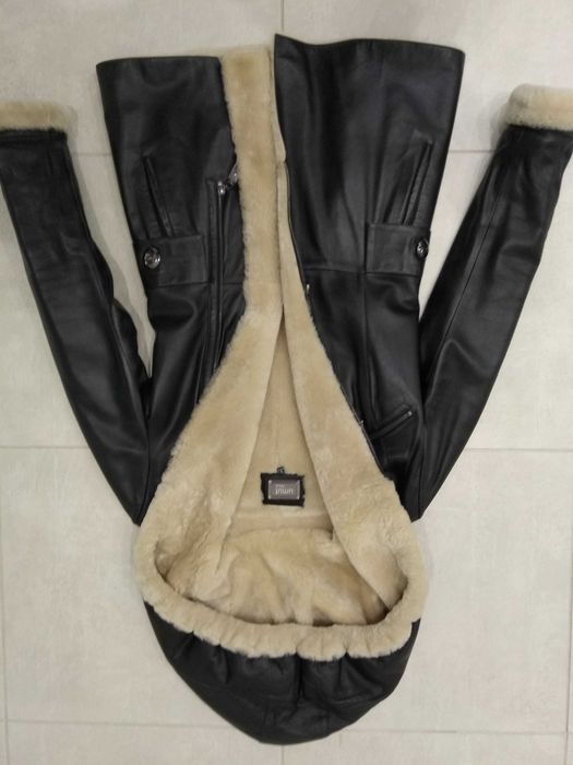 Дубленка женская натуральная  в идеальном состоянии размер S