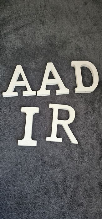 Literki do układania ( dekoracja]