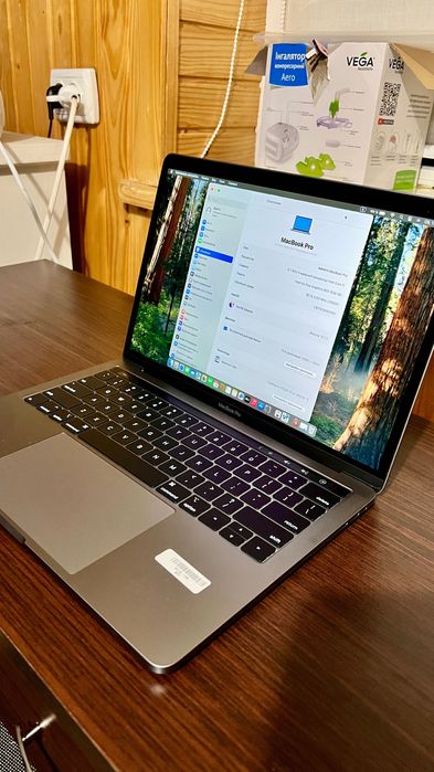 Apple Macbook Pro Retina 2019 i7 | 16Gb Ram | 500Gb SSD