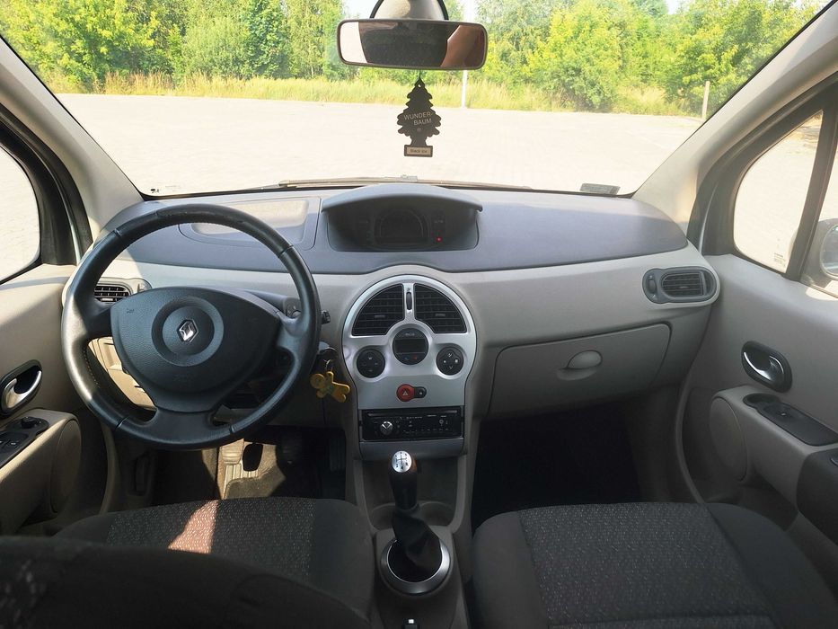 -Renault Modus- 195tys/km