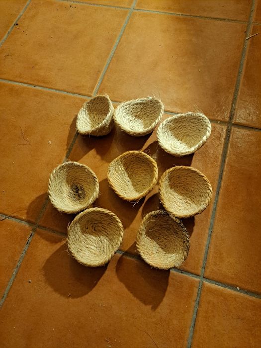 Ninhos em corda de sisal