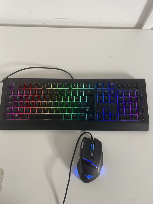 Razer keyboard and gaming mouse64553239716099122
