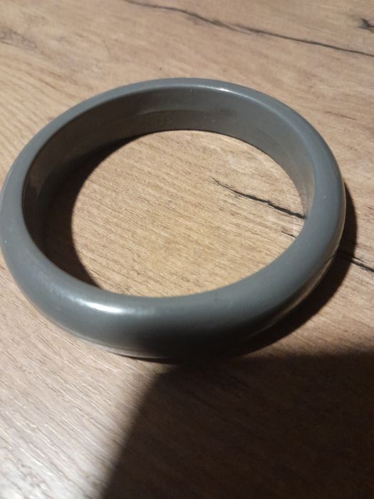 Bransoleta PRL-u plastik