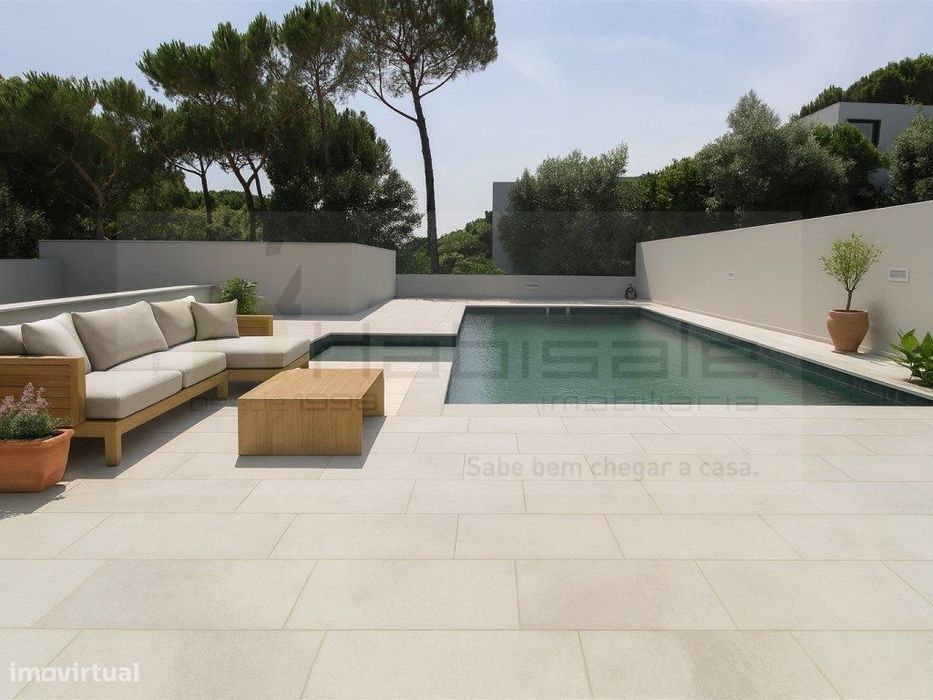 Moradia V3 +1 com piscina em Barcarena