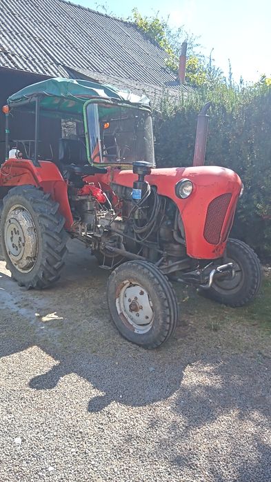 Sprzedam ciągnik C328