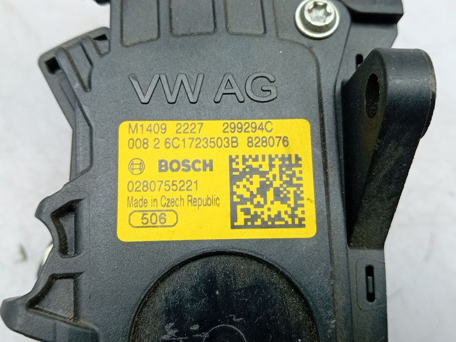 Pedal do acelerador SKODA Fabia II Hatchback (542, 5J)