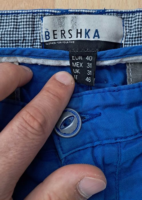 Spodnie BERSHKA EUR 40 Używane
