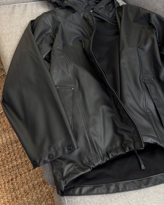 Ветровка Helly Hansen