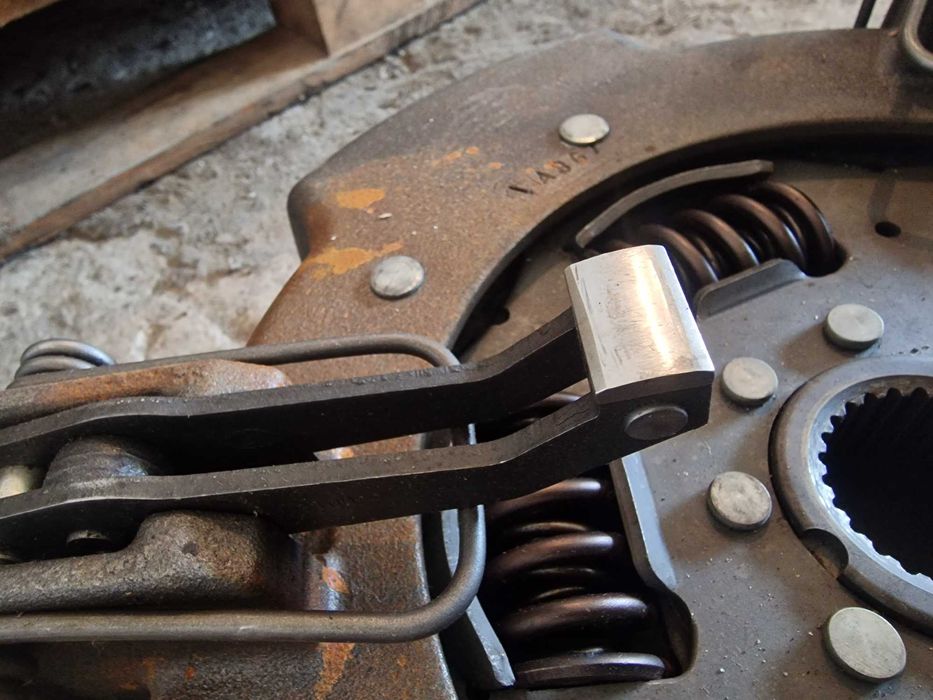 Муфта щеплення ВОМ трактора John Deer оригінал YZ91592