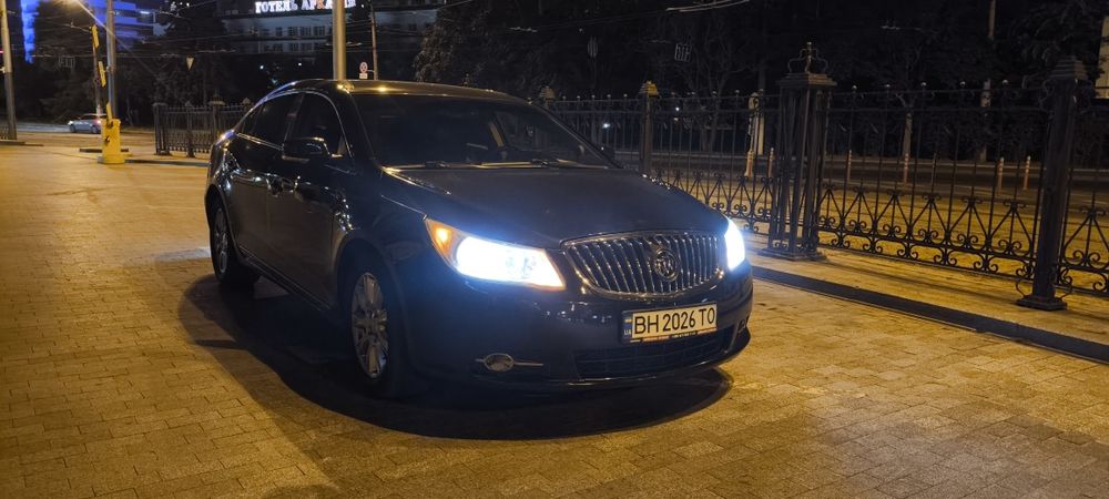 Продам Buick LaCrosse 2012 Premium Hybrid (eAssist)