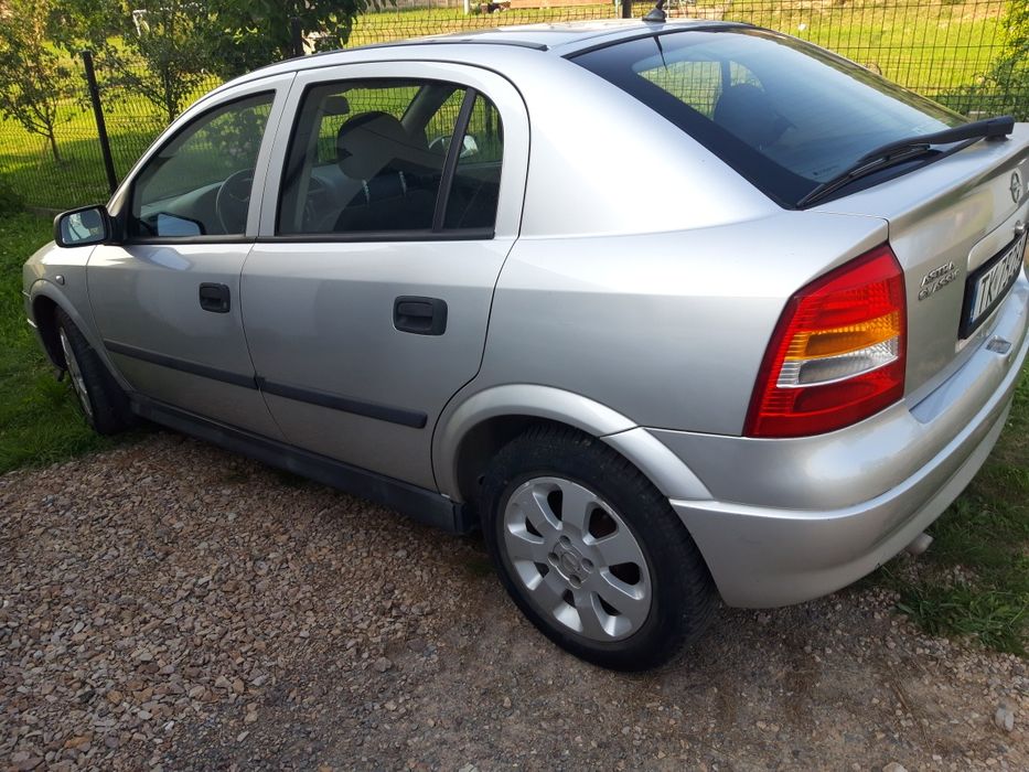 Opel Astra G 1.4 benzyna katalizator niski przebieg polski salon