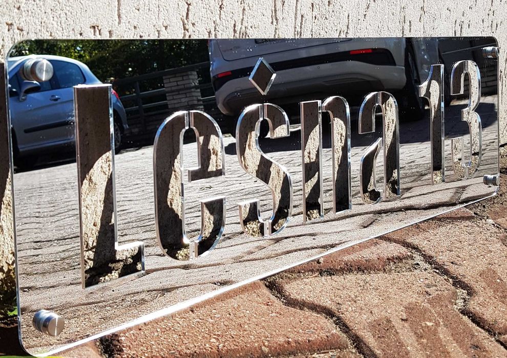 Numer domu, Tabliczka adresowa