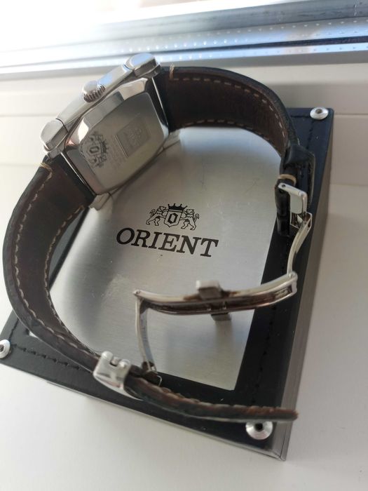 Наручные часы orient