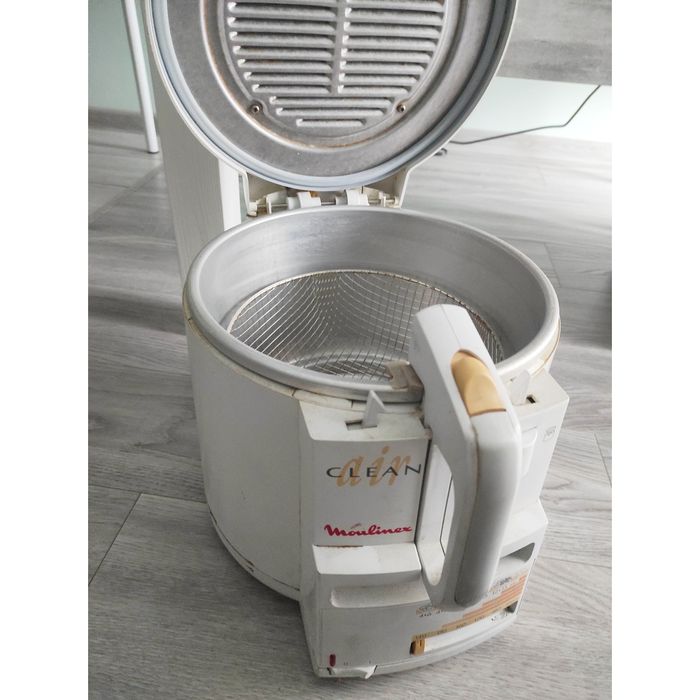 Фритюрниця Moulinex Clean 2000w