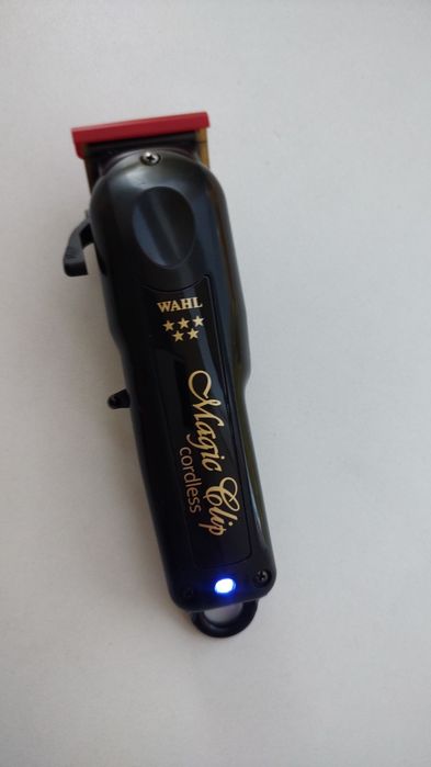 Професійна бездротова машинка для стрижки Wahl Magic Clip Cordless 5 Star