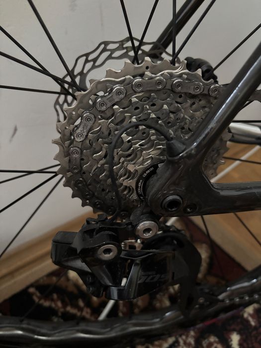 Grupa szosowa Shimano 105 Di2