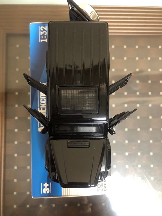 Металева модель Мерседес-Бенц  Mercedes-Benz Гелендваген Гелік 1:32