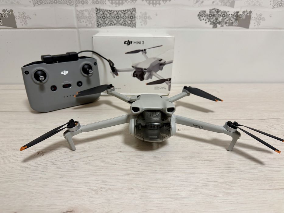 Dron DJI MINI 3.
