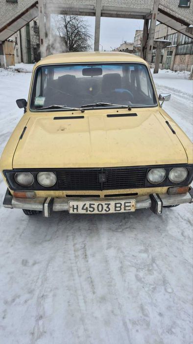 ВАЗ 2106  легковий  автомобіль