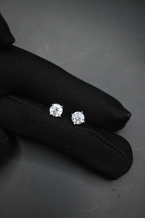 Kolczyki Srebro 925 z Kamieniem Moissanite - Idealny Prezent!