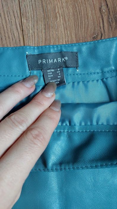 Спідниця. Юбка. Коротка спідниця. Шкірзам. Шкіряна.