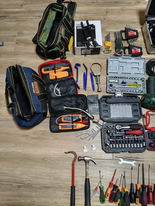Lote Completo de Ferramentas Profissionais (Elétricas e Manuais) + Malas