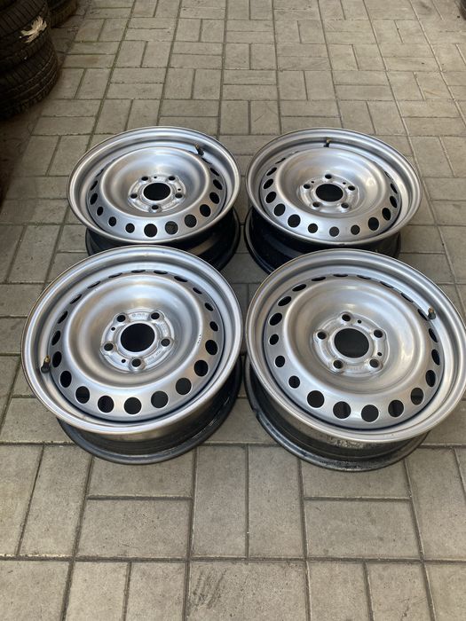 Діски 5 114.3R15 Renault Nissan