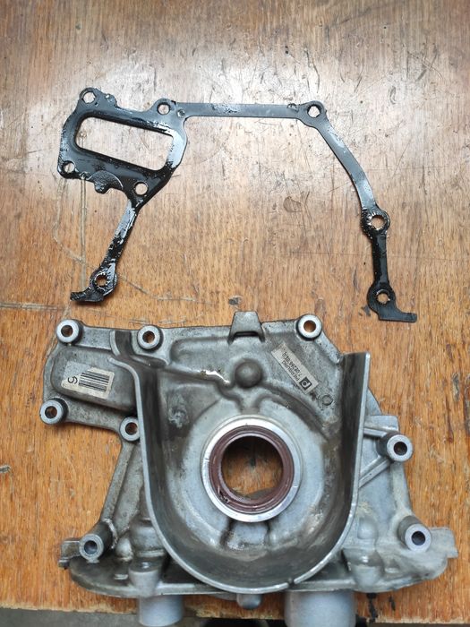 Масляний насос Insignia A20DTH