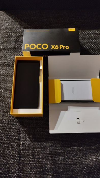 Nowy smartfon POCO X6 Pro 5G 12/512GB Czarny, 6,67 cala. Amoled
