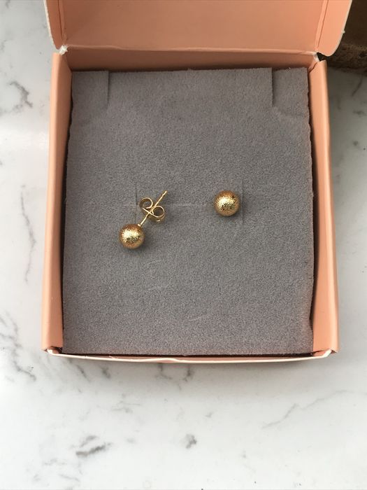Kolczyki kulki pozłacane 18k drobne wkrety sztyfty for