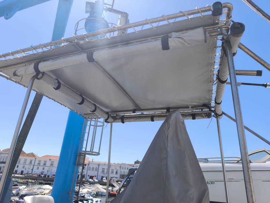 Barco Semi-Rígido