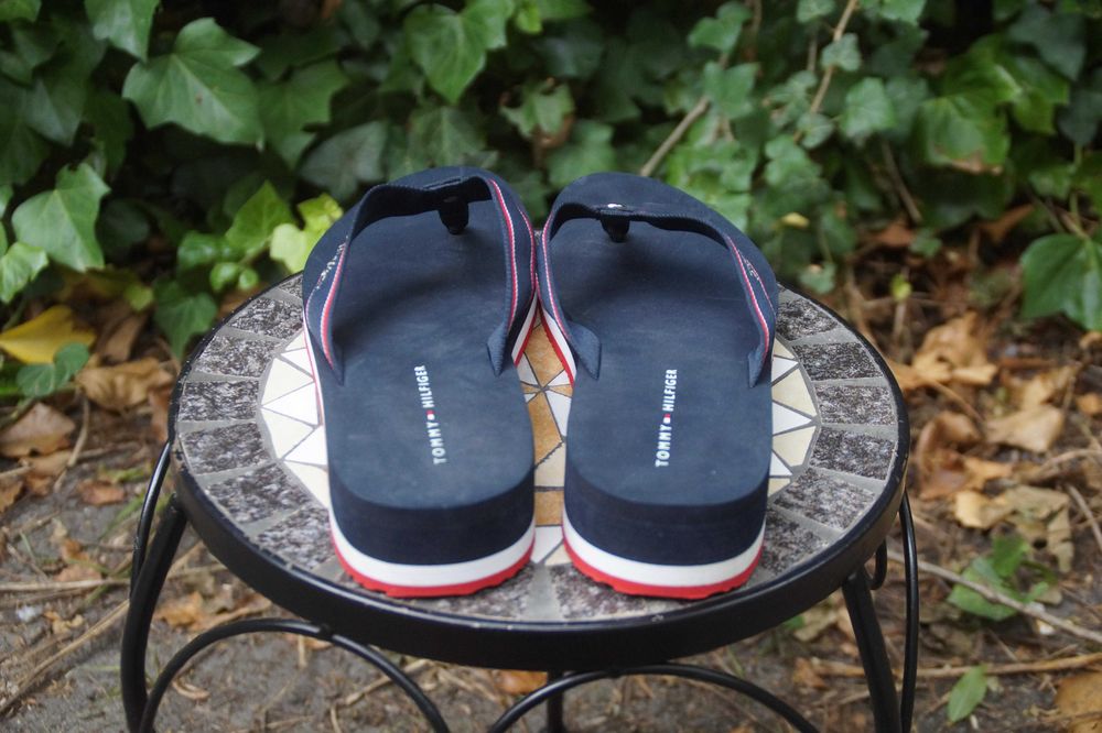 Japonki Tommy Hilfiger roz.42