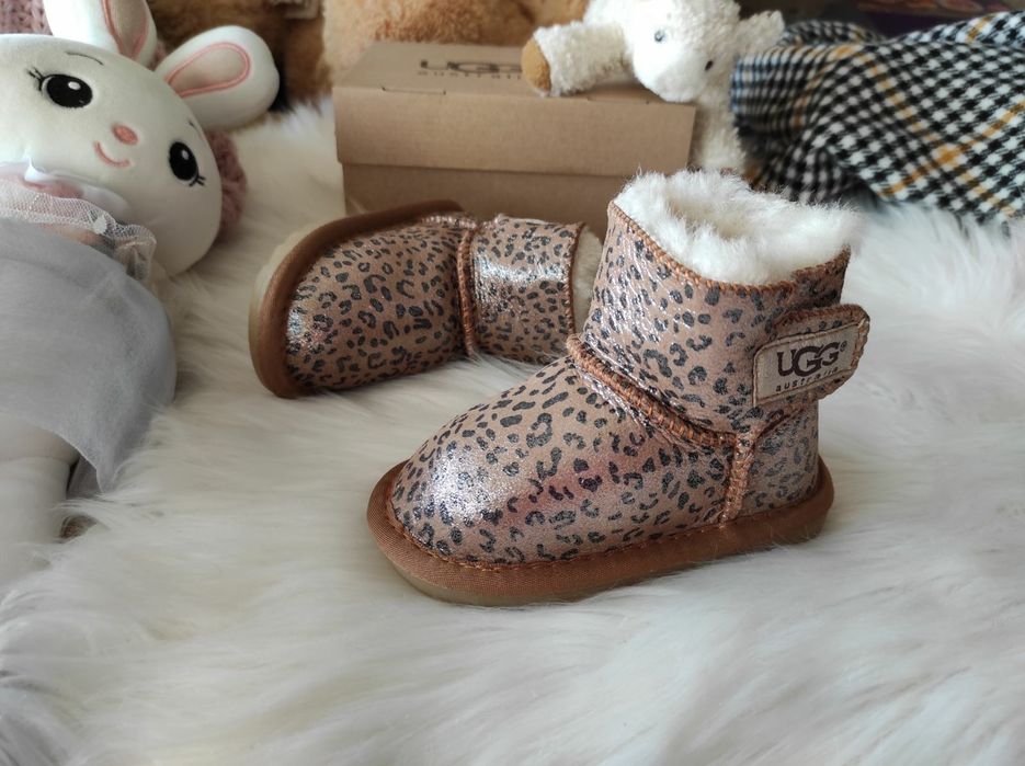 Дитячі теплі натуральна овчина уггі UGG Australia черевики 19-30р