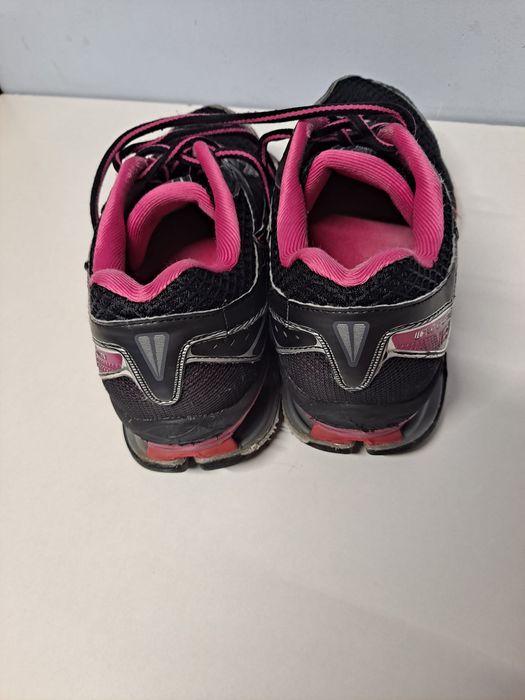 Buty Mizuno Wave Creation 18 r. 40(25.5cm)