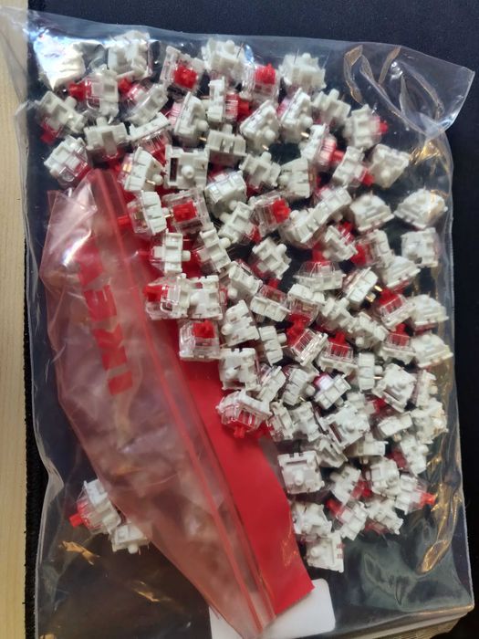 Gatheron Red Switches64739315187713122