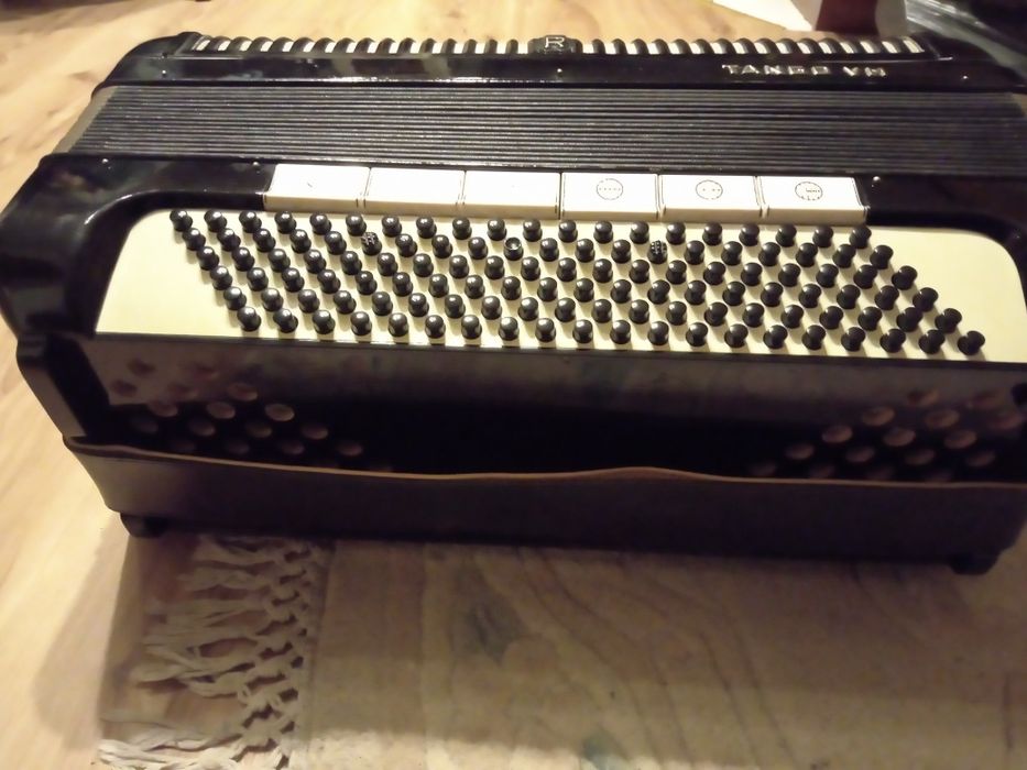 Akordeon Hohner Tango VM