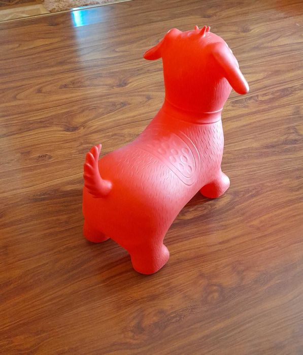 Skoczek piesk gumowy do skakania