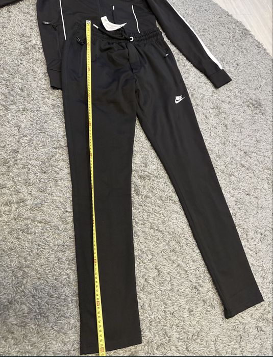 Спортивний костюм