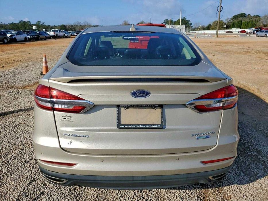 Ford Fusion Titanium 2019 /