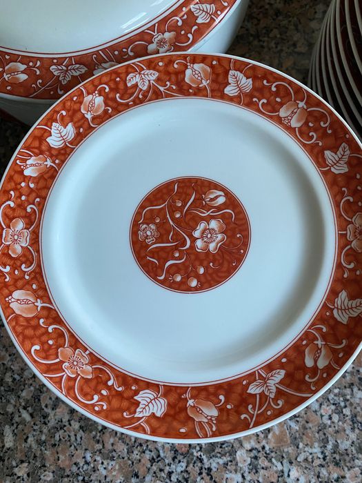 Serviço de jantar/café Coleção Manila Vista Alegre 1947