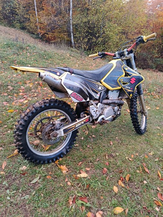 Мотоцикл Suzuki DRZ-400