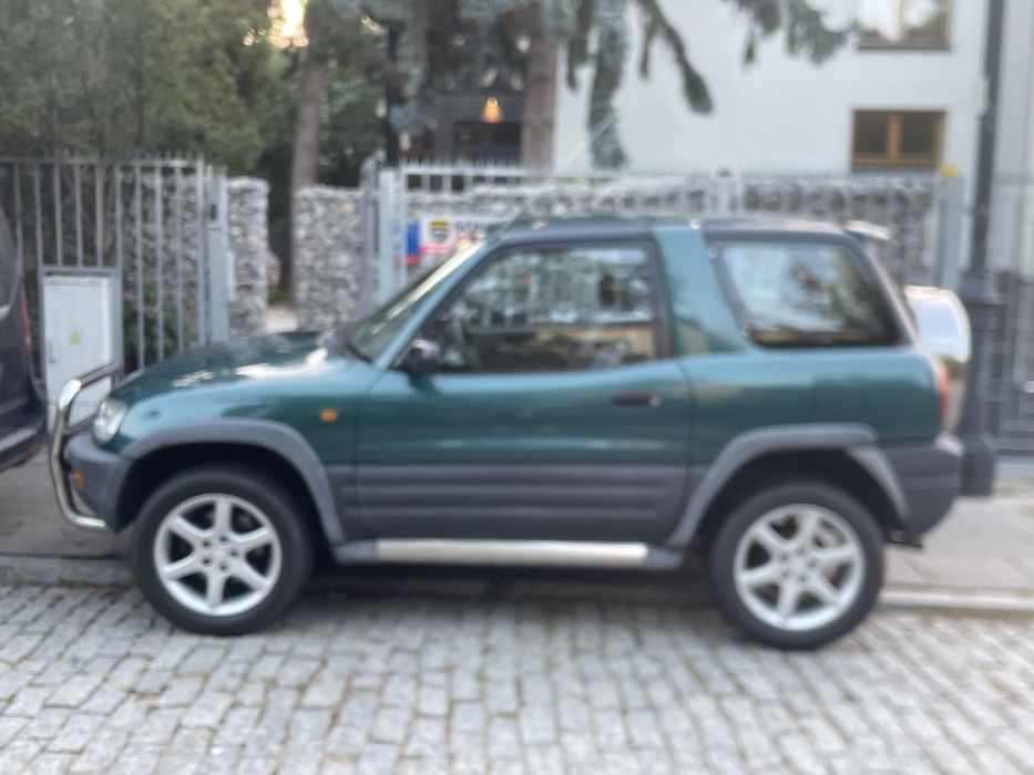 Toyota RAV-4
