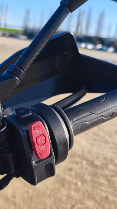 CF MOTO 800 MT-X (Como Nova - 2400km)