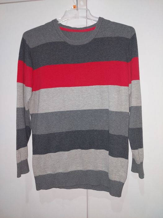 Sweter chłopięcy w rozm.158