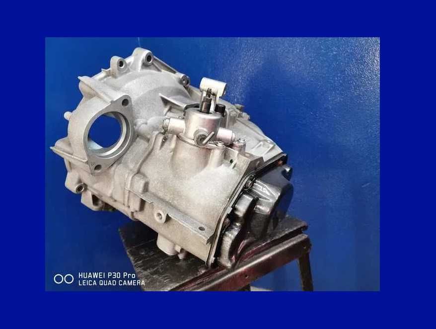 Skrzynia biegów Vw Caddy Touran 1.6 fsi 5b JJT LBV GPM MBT 1 rok gwara