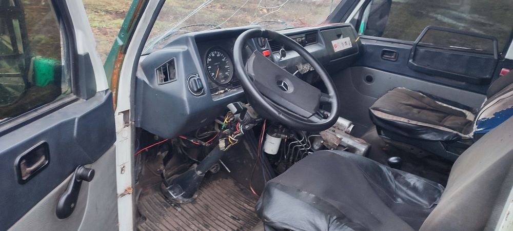 Разборка Mercedes-Benz MB100 розборка Мерседес мб100 шрот
