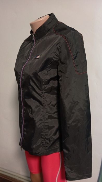 Жіноча спортивна куртка вітрівка BMW M Ladies' Nylon Jacket.  Розмір S