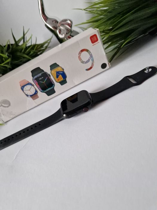 Smartwatch 9, nowy